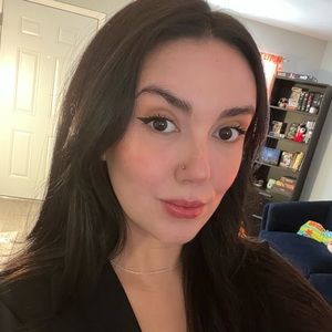 Meet your Posher, Zully